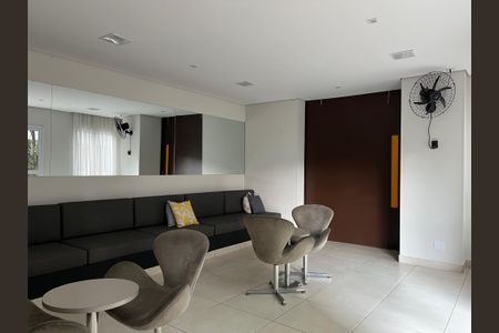 Apartamento à venda com 33m², 1 quarto e sem vaga Apartamento à venda com 33m², 1 quarto e sem vagaÁrea comum - Salão de festas