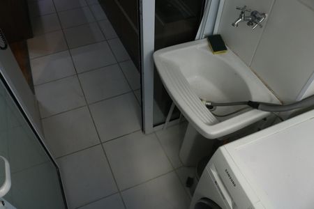 Apartamento à venda com 33m², 1 quarto e sem vagaÁrea de Serviço