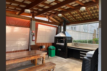 Apartamento à venda com 33m², 1 quarto e sem vaga Apartamento à venda com 33m², 1 quarto e sem vagaÁrea comum - Churrasqueira