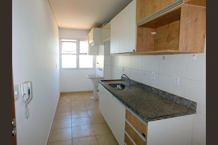 Apartamento para alugar com 60m², 2 quartos e 2 vagasCozinha