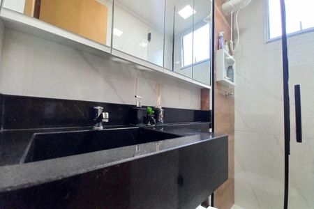 Apartamento à venda com 56m², 2 quartos e 1 vagaBanheiro