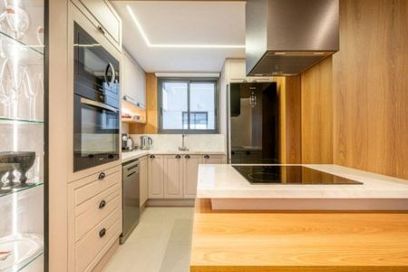 Apartamento para alugar com 93m², 3 quartos e 2 vagasCozinha