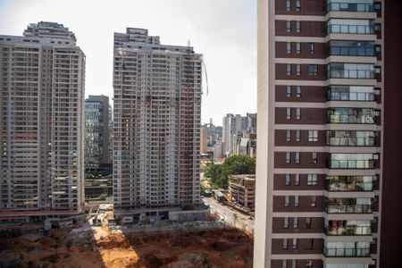 Studio à venda com 26m², 1 quarto e sem vagaVista