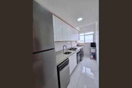 Apartamento à venda com 58m², 2 quartos e 1 vagaCozinha e área de serviço