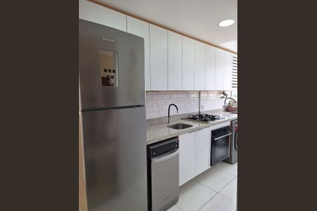 Apartamento à venda com 58m², 2 quartos e 1 vagaCozinha e área de serviço