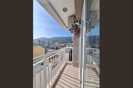 Apartamento à venda com 58m², 2 quartos e 1 vagaVaranda