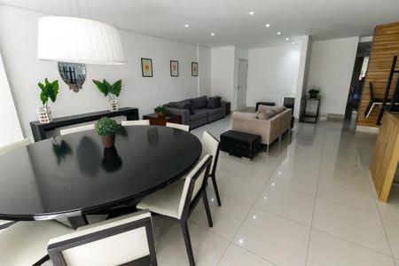 Apartamento para alugar com 67m², 2 quartos e 2 vagas Apartamento para alugar com 67m², 2 quartos e 2 vagasÁrea comum - Salão de festas