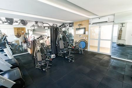 Apartamento para alugar com 67m², 2 quartos e 2 vagas Apartamento para alugar com 67m², 2 quartos e 2 vagasÁrea comum - Academia