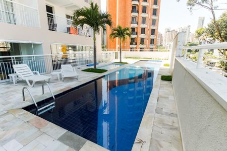 Apartamento para alugar com 67m², 2 quartos e 2 vagas Apartamento para alugar com 67m², 2 quartos e 2 vagasÁrea comum - Piscina