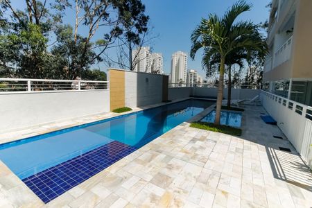 Apartamento para alugar com 67m², 2 quartos e 2 vagas Apartamento para alugar com 67m², 2 quartos e 2 vagasÁrea comum - Piscina