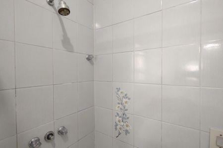 Casa de condomínio à venda com 235m², 4 quartos e 4 vagasBanheiro da Suíte 2