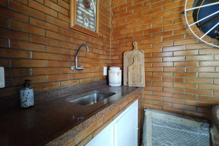 Casa de condomínio à venda com 235m², 4 quartos e 4 vagasÁrea gourmet