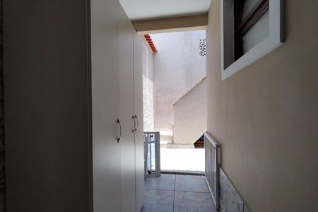 Casa de condomínio à venda com 235m², 4 quartos e 4 vagasÁrea de Serviço