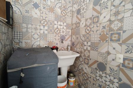 Casa de condomínio à venda com 235m², 4 quartos e 4 vagasÁrea de Serviço