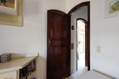 Casa de condomínio à venda com 235m², 4 quartos e 4 vagasQuarto 4