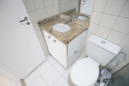 Apartamento à venda com 53m², 2 quartos e 1 vagaBanheiro Social