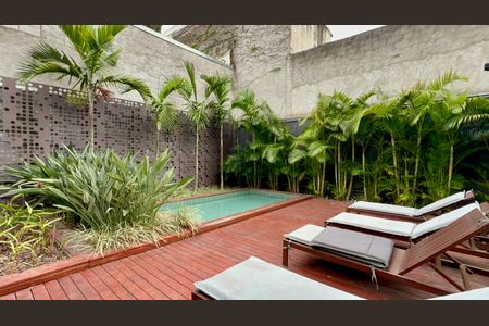 Apartamento à venda com 30m², 1 quarto e 1 vaga Apartamento à venda com 30m², 1 quarto e 1 vagaPiscina