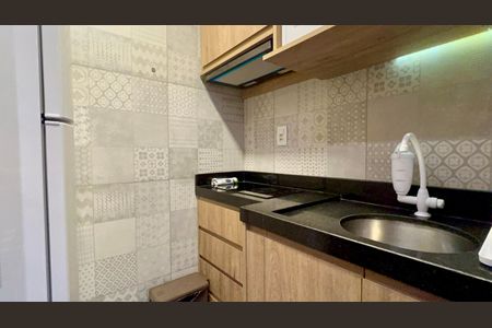 Apartamento à venda com 30m², 1 quarto e 1 vaga Apartamento à venda com 30m², 1 quarto e 1 vagaCozinha