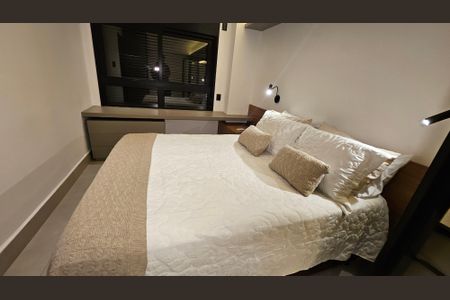 Quarto 1 de apartamento para alugar com 2 quartos, 72m² em Setor Bueno, Goiânia