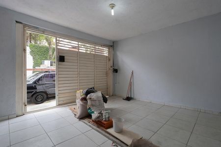 Casa à venda com 100m², 2 quartos e 1 vagaGaragem