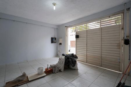 Casa à venda com 100m², 2 quartos e 1 vagaGaragem