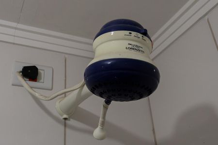 Casa à venda com 100m², 2 quartos e 1 vagaBanheiro social