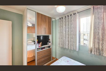 Quarto 1 de apartamento à venda com 2 quartos, 40m² em São Pedro, Osasco