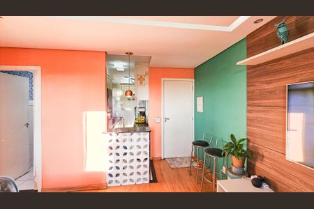 Sala de apartamento à venda com 2 quartos, 40m² em São Pedro, Osasco