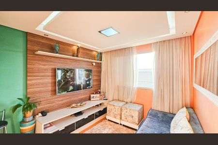 Sala de apartamento à venda com 2 quartos, 40m² em São Pedro, Osasco