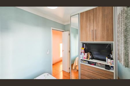 Quarto 1 de apartamento à venda com 2 quartos, 40m² em São Pedro, Osasco