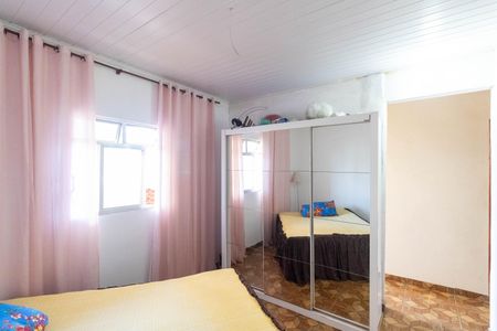 Casa para alugar com 100m², 2 quartos e 2 vagasQuarto 2