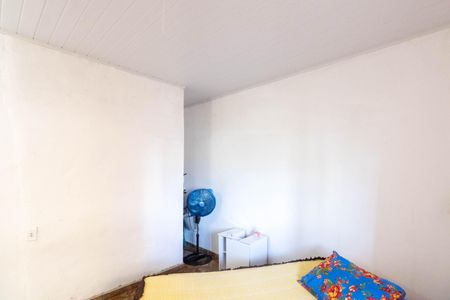 Casa para alugar com 100m², 2 quartos e 2 vagasQuarto 2