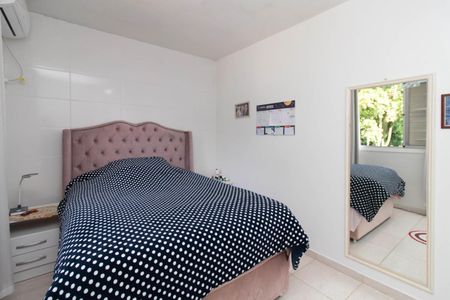 Casa de condomínio à venda com 194m², 3 quartos e 2 vagasQuarto 3