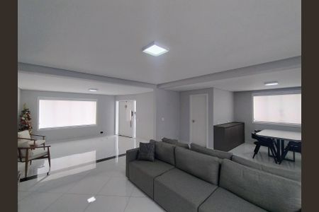 Casa à venda com 420m², 3 quartos e 8 vagasSala 
