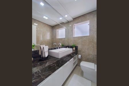 Casa à venda com 420m², 3 quartos e 8 vagasLavabo