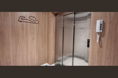 Apartamento para alugar com 37m², 1 quarto e 1 vagaElevador