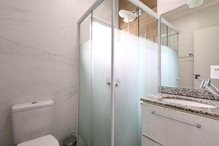 Casa de condomínio à venda com 155m², 2 quartos e 2 vagasBanheiro da Suíte