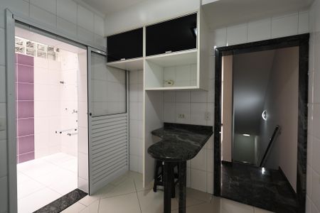 Casa de condomínio à venda com 155m², 2 quartos e 2 vagasCozinha