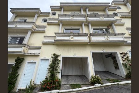 Casa de condomínio à venda com 155m², 2 quartos e 2 vagasFachada do bloco