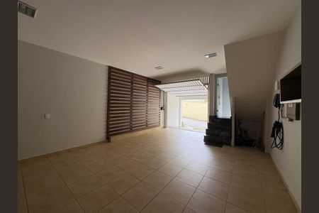 Casa de condomínio à venda com 155m², 2 quartos e 2 vagasGaragem