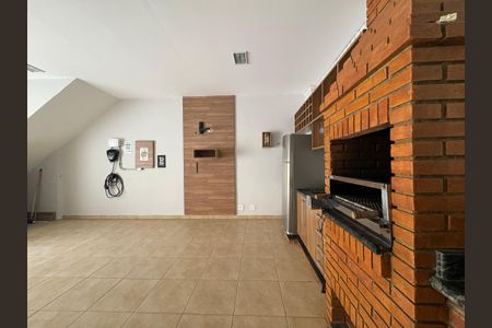 Casa de condomínio à venda com 155m², 2 quartos e 2 vagasÁrea gourmet / garagem 