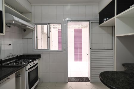 Casa de condomínio à venda com 155m², 2 quartos e 2 vagasCozinha