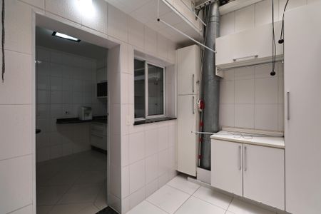 Casa de condomínio à venda com 155m², 2 quartos e 2 vagasLavanderia