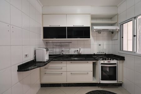 Casa de condomínio à venda com 155m², 2 quartos e 2 vagasCozinha