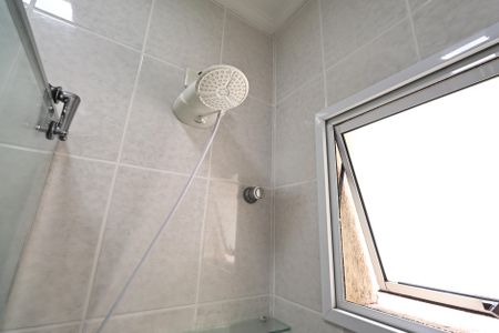 Casa de condomínio à venda com 155m², 2 quartos e 2 vagasBanheiro