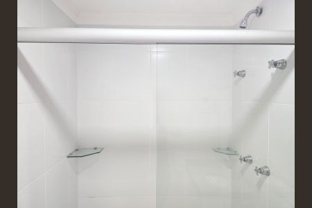 Apartamento à venda com 65m², 2 quartos e 1 vaga Apartamento à venda com 65m², 2 quartos e 1 vagaBanheiro Social