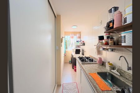 Apartamento à venda com 54m², 2 quartos e 1 vagaCozinha