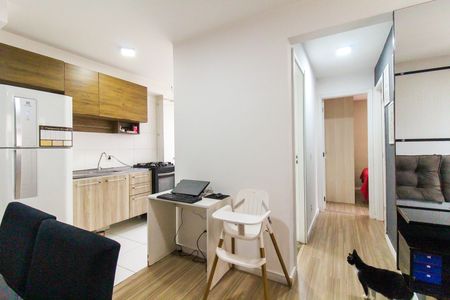 Sala de apartamento à venda com 2 quartos, 41m² em Itaquera, São Paulo