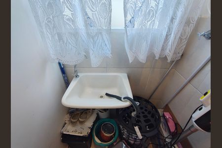 Apartamento à venda com 74m², 2 quartos e 1 vagaÁrea de Serviço