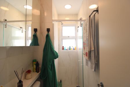 Apartamento à venda com 74m², 2 quartos e 1 vagaBanheiro